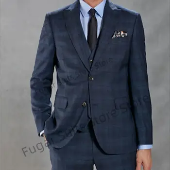 2023 Нов бизнес тъмносин кариран костюм за мъже Slim Fit Peak Lapel Groom Tuxedos 3 бр. Комплекти Красив мъжки блейзър Ternos Mascuino