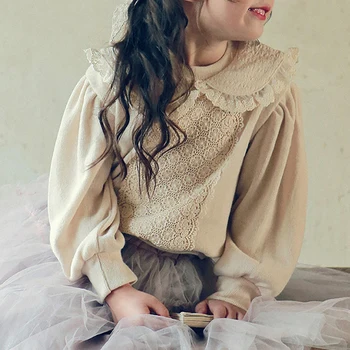 2023 Есен Нов Ягода Шан Корейски детски и момичета модерен поло врата с дантела ръб хлабав пуловер