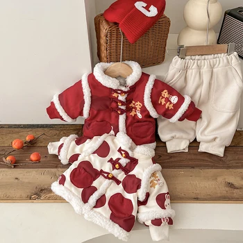 Зима и есен новородено бебе момичета и момчета памук подплатени дрехи O-образно деколте корейски дълъг ръкав удебелени мода меки случайни